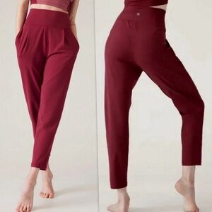 ATHLETA Elation Yoga Pant Pockets Travel Comfort Pockets Nylon Stretch Red L
